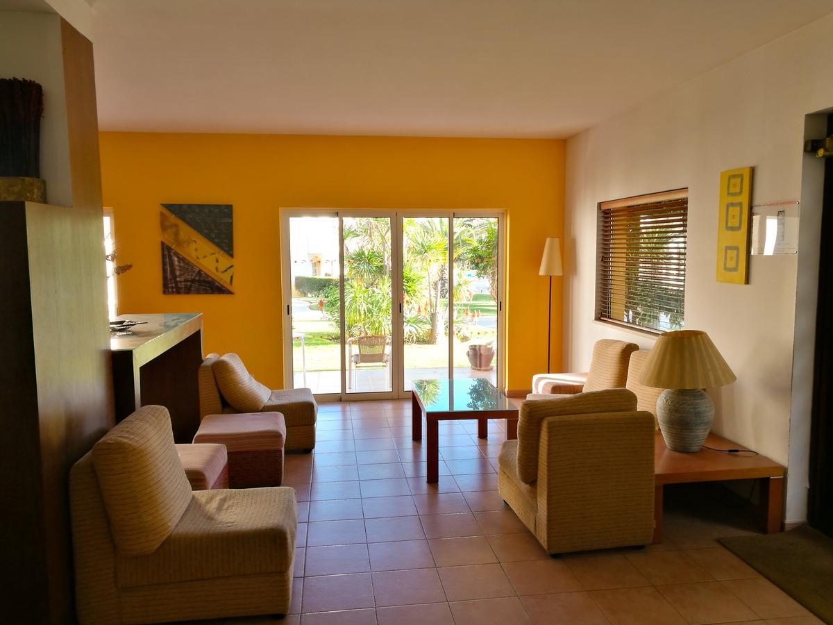 Club House Cvl Hotel Praia Da Luz Exterior photo