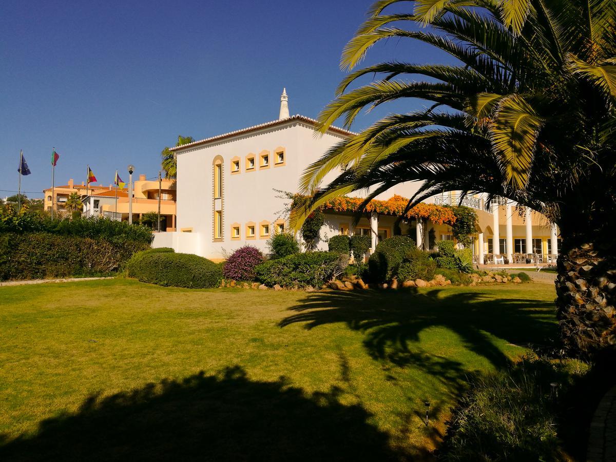Club House Cvl Hotel Praia Da Luz Exterior photo