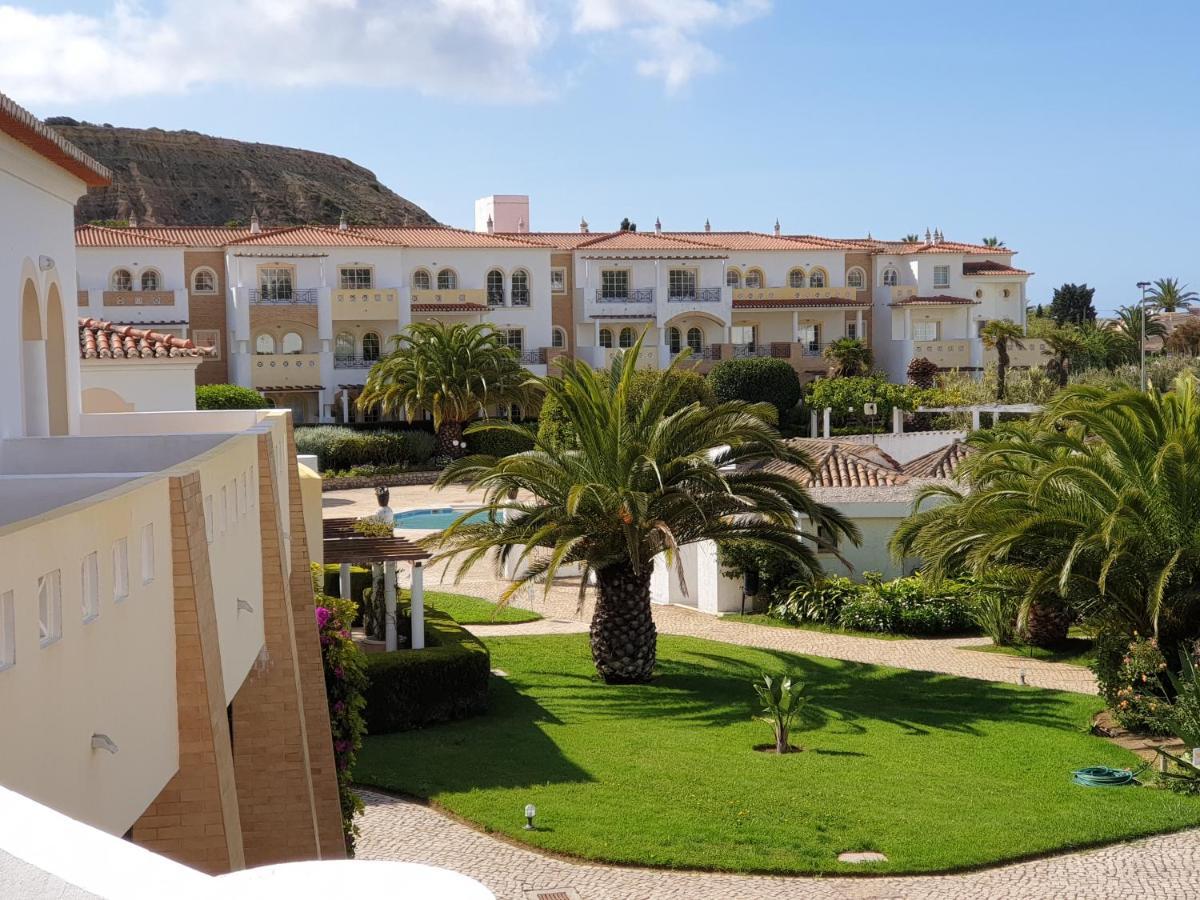 Club House Cvl Hotel Praia Da Luz Exterior photo